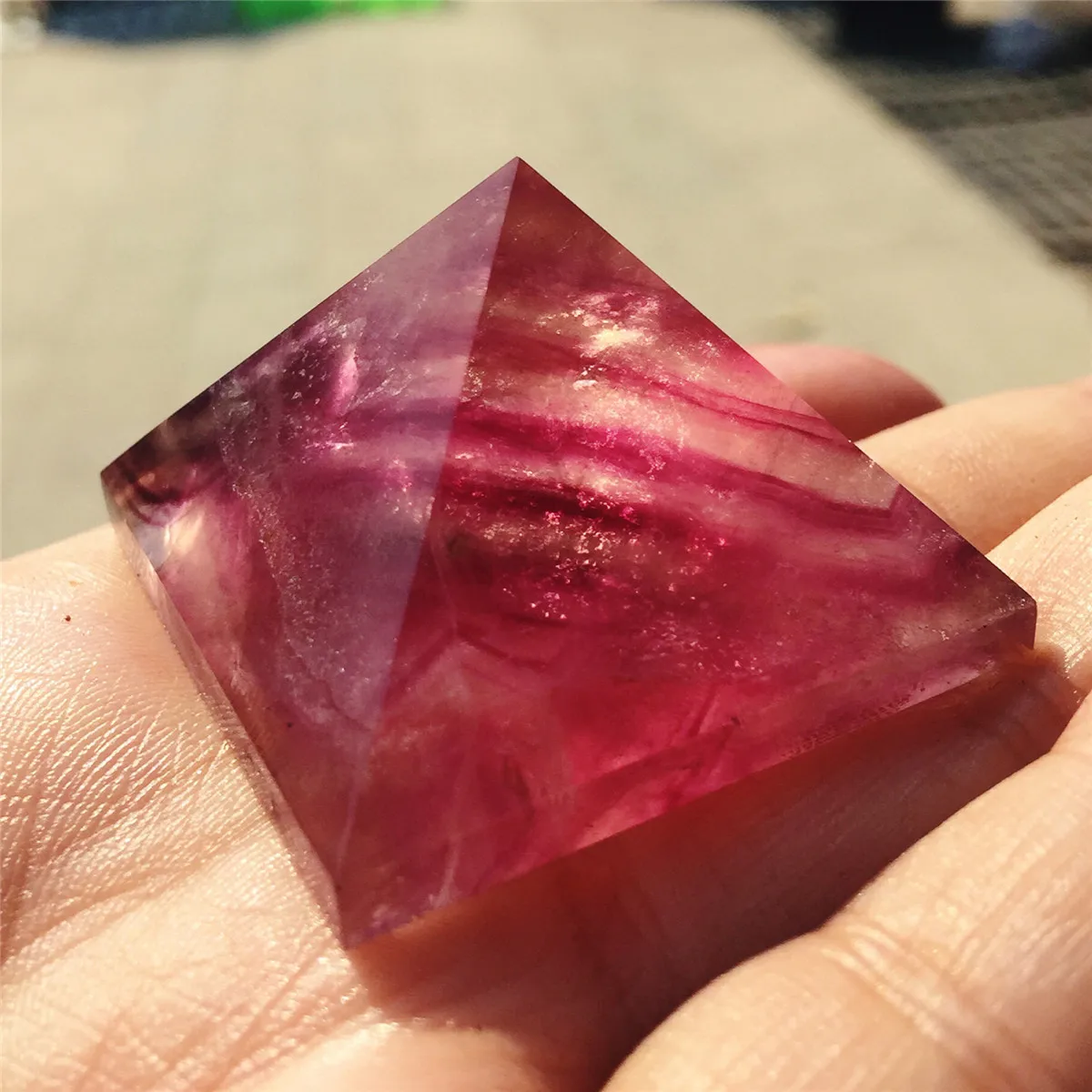 1pcs natural color fluorite crystal quartz 30mm pyramid stone
