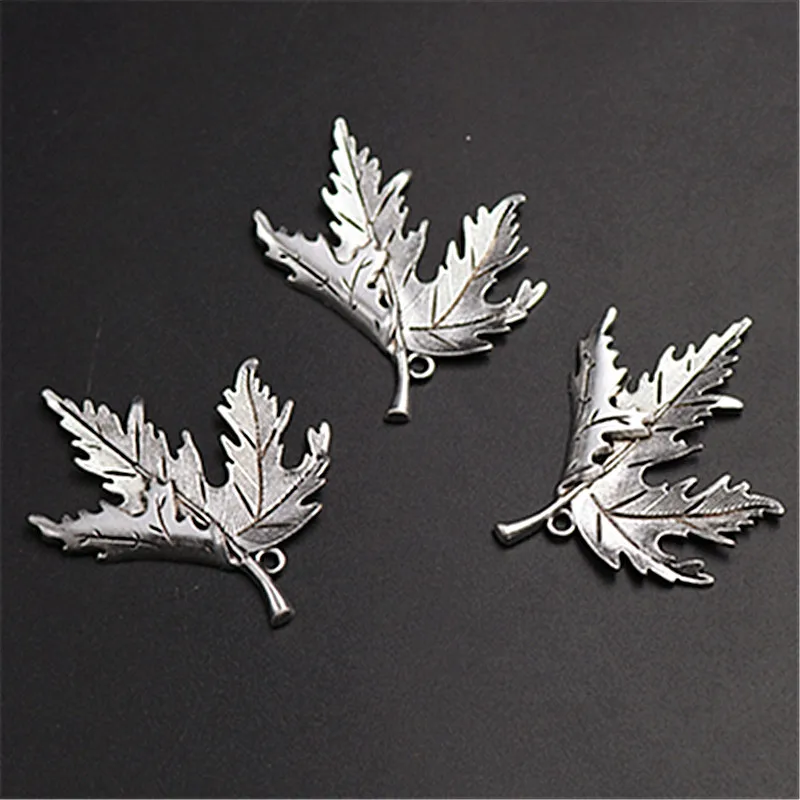 4pcs Silver Plated Large Cute Leaf Pendant Retro Earrings Necklace Metal Accessories DIY Charm Jewelry Crafts Making 55*48mm
4pcs Silver Plated Large Cute Leaf Pendant Retro Earrings Necklace Metal Accessories DIY Charm Jewelry Crafts Making 55*48mm