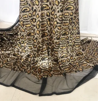 1 Yard leopard print sequined fabric gold, grey 2 colors in stock! 2019 HOT shiny sequins fabric for lady evening gowns dresses!
1 Yard leopard print sequined fabric gold, grey 2 colors in stock! 2019 HOT shiny sequins fabric for lady evening gowns dresses!