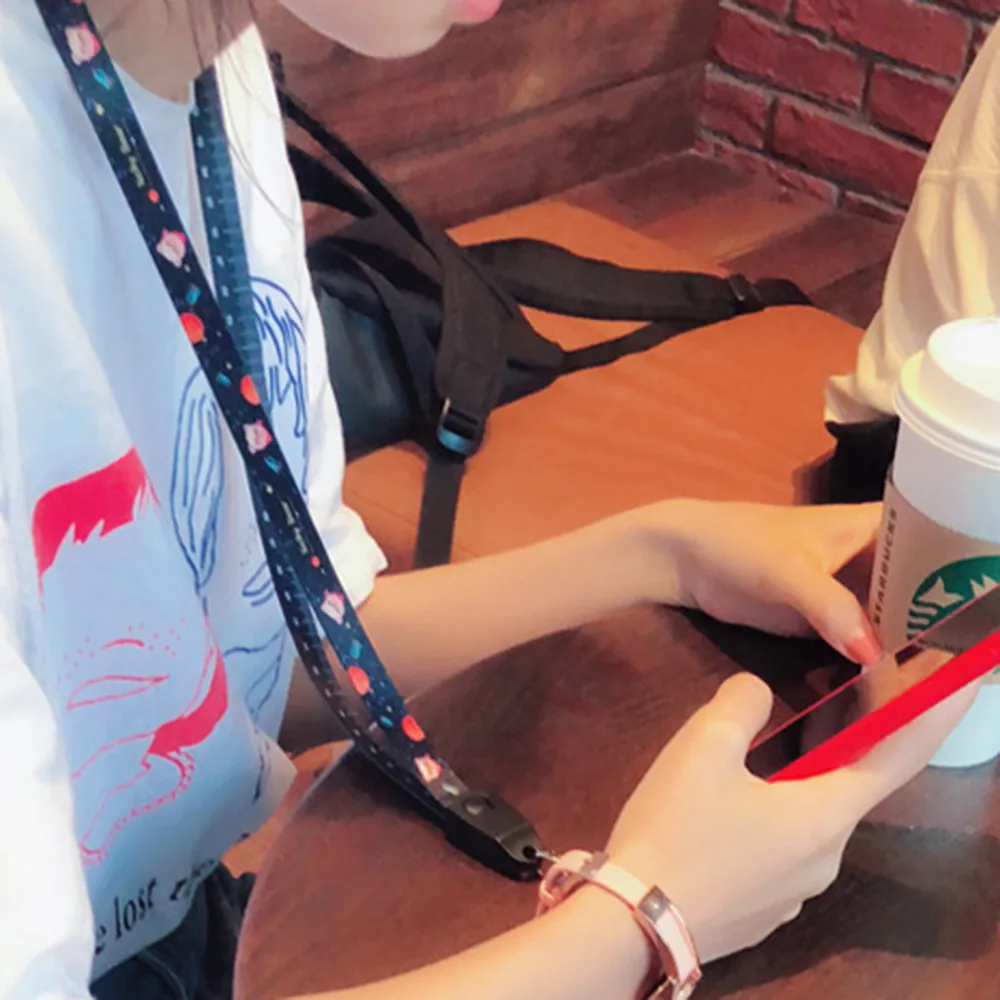 2019 High-quality Polyester Mobile Phone Lanyard for Android Type-C&IPhone Braided Usb Custom Storage Data Cable Charging Cable
2019 High-quality Polyester Mobile Phone Lanyard for Android Type-C&IPhone Braided Usb Custom Storage Data Cable Charging Cable