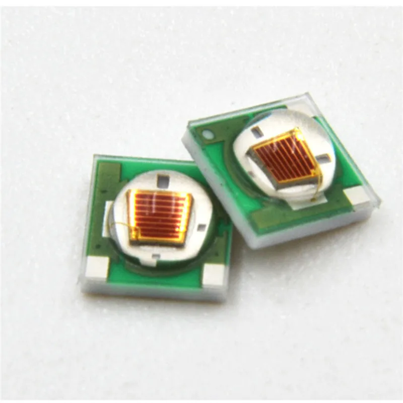 CHENGYILT Light Beads SMD3535 LED Chip Emitter 660 nm Light Beads 2.0-2.6V Annular led chip light bead plant growth light beads
CHENGYILT Light Beads SMD3535 LED Chip Emitter 660 nm Light Beads 2.0-2.6V Annular led chip light bead plant growth light beads