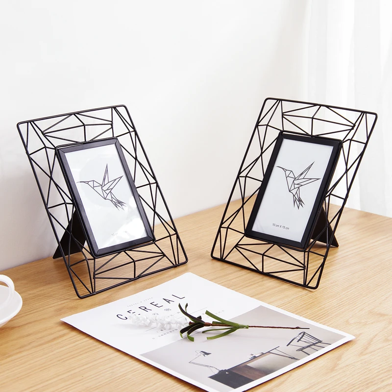 Iron Frame Simple Hollow 6 Inch Photo Frame for Table Creative Desktop Bed Cabinet Living Room Decoration
Iron Frame Simple Hollow 6 Inch Photo Frame for Table Creative Desktop Bed Cabinet Living Room Decoration