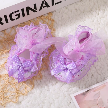 Fashion Princess Lace Flowers Baby shoes Baby Girl Soft Shoes Comfortable Bottom Non-slip Bow Shoe Crib Shoe Girls First Walkers
Fashion Princess Lace Flowers Baby shoes Baby Girl Soft Shoes Comfortable Bottom Non-slip Bow Shoe Crib Shoe Girls First Walkers