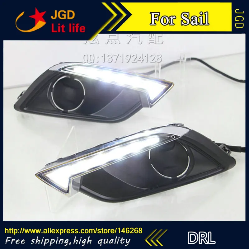 Free shipping ! 12V 6000k LED DRL Daytime running light for Chevrolet Sail 2015 fog lamp frame Fog light