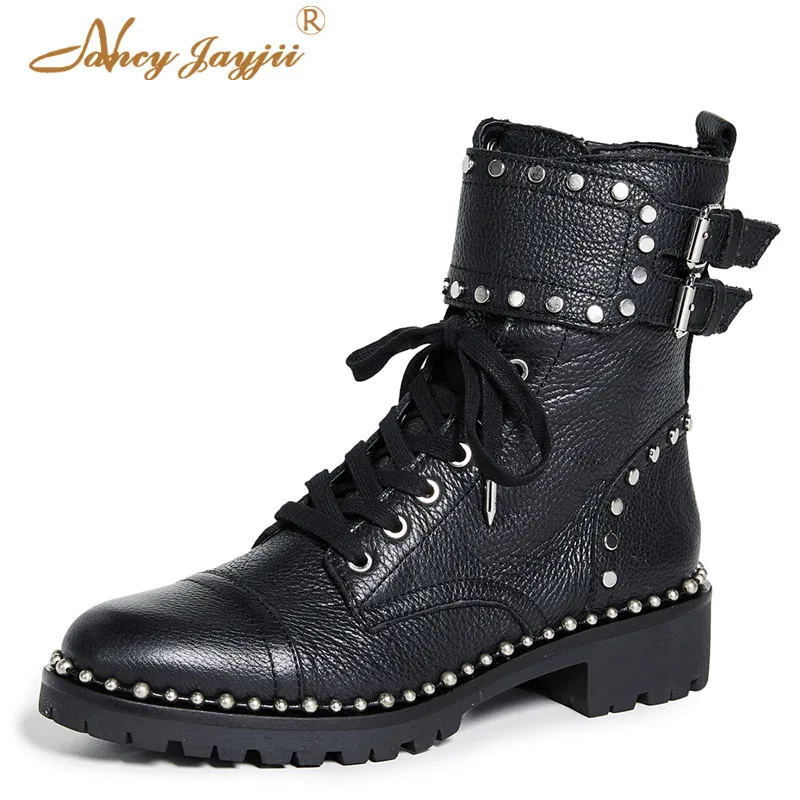 Black Jennifer Motorcycles Boots Women Ankle Bota Ladies Shoes Luxury Rivets Buckle Strap Low Heels Big Size 12 13 Military 2019
Black Jennifer Motorcycles Boots Women Ankle Bota Ladies Shoes Luxury Rivets Buckle Strap Low Heels Big Size 12 13 Military 2019