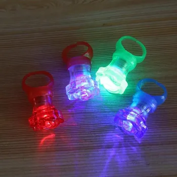 New LED Flashing Light Up Flower Finger Ring Women Girls Glowing Ring Finger Light Bar Disco Halloween Glow Party Supplies
New LED Flashing Light Up Flower Finger Ring Women Girls Glowing Ring Finger Light Bar Disco Halloween Glow Party Supplies
