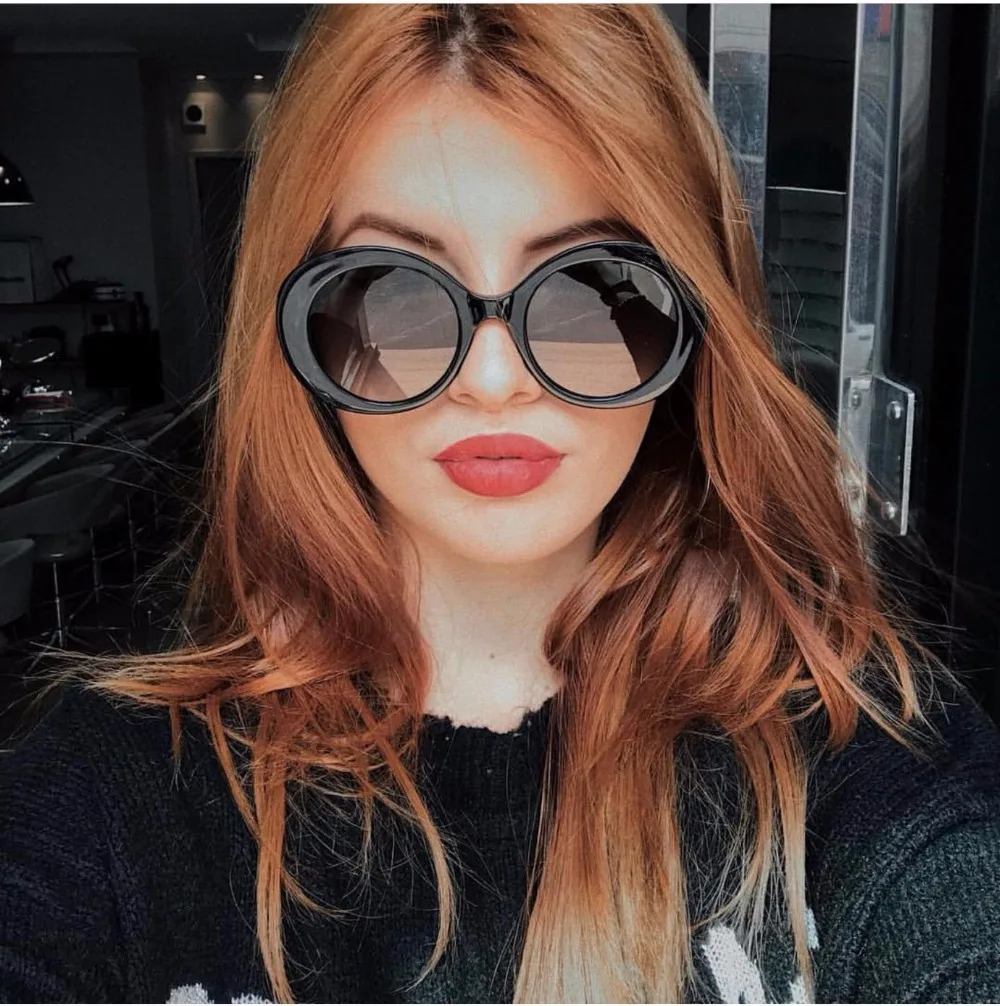 Oversized Round Sunglasses Women 2018 Brand Designer Sun glases Womans Vintage Retro Oval Big Frame Glasses Shades UV400 CY155
Oversized Round Sunglasses Women 2018 Brand Designer Sun glases Womans Vintage Retro Oval Big Frame Glasses Shades UV400 CY155