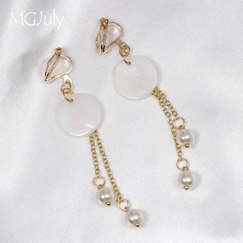 Round Shell Simulated-Pearl Earrings Without Piercing Minimalist Pearls Clip Earrings No Hole Ear Clips Tassel Earring CE049
Round Shell Simulated-Pearl Earrings Without Piercing Minimalist Pearls Clip Earrings No Hole Ear Clips Tassel Earring CE049