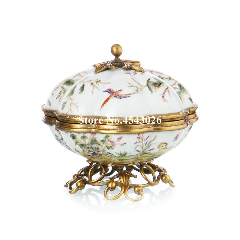 European decorative box storage box retro home living room storage box decoration
European decorative box storage box retro home living room storage box decoration