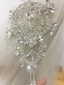 2 pc/lot Delicate Rhinestone Beaded Crystal Applique for Wedding Sash Belt Bridal Gown Accessories , Birdal Boutique 10 x 18 cm
2 pc/lot Delicate Rhinestone Beaded Crystal Applique for Wedding Sash Belt Bridal Gown Accessories , Birdal Boutique 10 x 18 cm