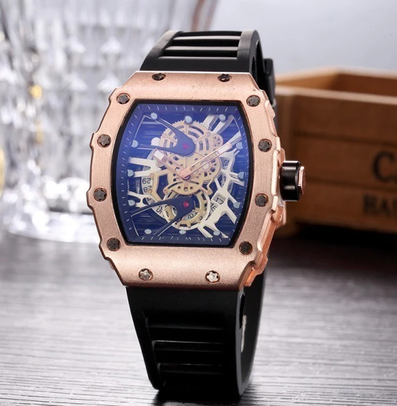 Luxury New Gent's Hollow Men Women Quartz Watch Transparent Shell Rose Gold Tonneau Black Rubber Date
Luxury New Gent's Hollow Men Women Quartz Watch Transparent Shell Rose Gold Tonneau Black Rubber Date