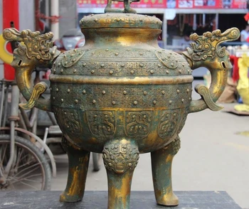Chinese Bronze Copper Gilt Snake Beast Pattern Incense Burner Censer Ding Tripod
Chinese Bronze Copper Gilt Snake Beast Pattern Incense Burner Censer Ding Tripod