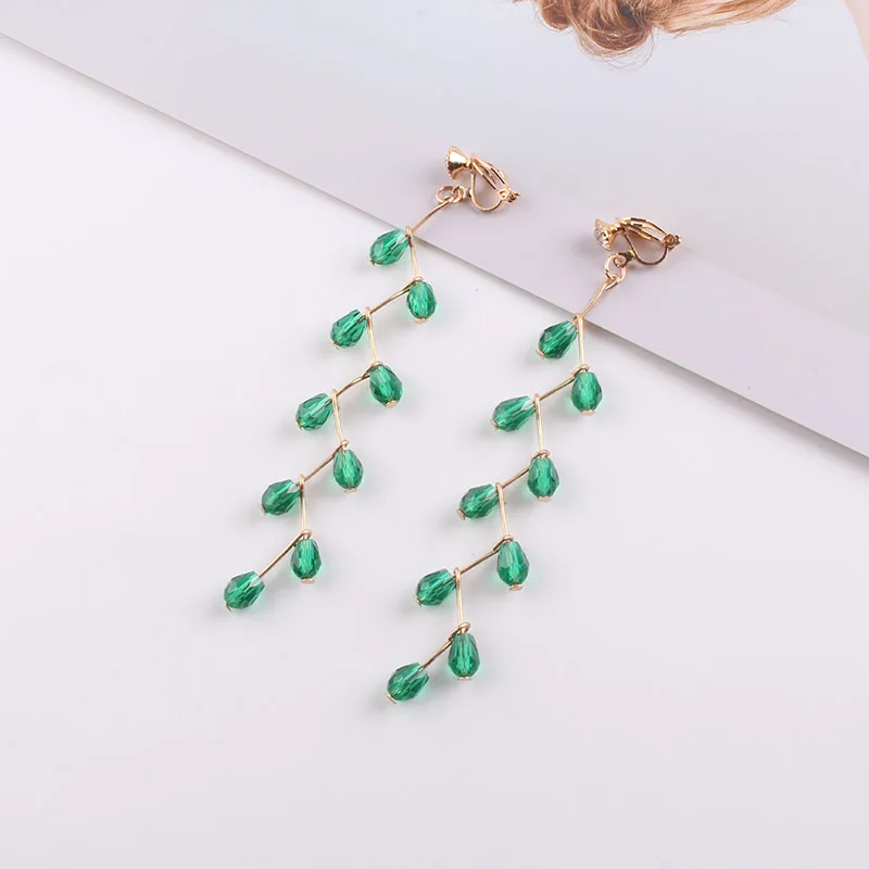 JIOFREE Korea Style Long Cross Clip Earring Green Rhinestone no pierced Earring For Girls New Year Party Personality Crysta 
JIOFREE Korea Style Long Cross Clip Earring Green Rhinestone no pierced Earring For Girls New Year Party Personality Crysta