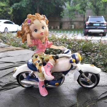 A girl motorcycle rider Auto repair shop adornment home counter study craft statues Vintage sculpture Home dies
A girl motorcycle rider Auto repair shop adornment home counter study craft statues Vintage sculpture Home dies