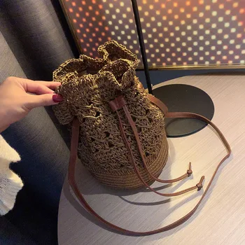 Summer Popular Women Weave Beach Bag All Match Shoulder Messenger Bag Casual Rattan Straw Bags Bohemia Style Travel Bucket Bag
Summer Popular Women Weave Beach Bag All Match Shoulder Messenger Bag Casual Rattan Straw Bags Bohemia Style Travel Bucket Bag
