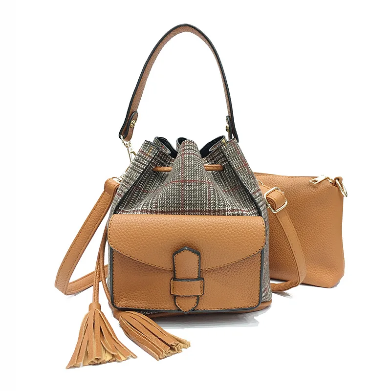 Bemoreal Composite bag for women Wool String shoulder bag famous brands high quality crossbody bags fashion Plaid message bag
Bemoreal Composite bag for women Wool String shoulder bag famous brands high quality crossbody bags fashion Plaid message bag
