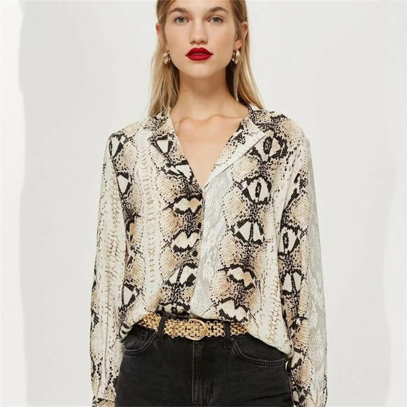 Autumn Winter Woman Blouses Streetwear Snake Skin Print Long Sleeve Chiffon Tops Blouses GRNSHTS 2019 Fashion
Autumn Winter Woman Blouses Streetwear Snake Skin Print Long Sleeve Chiffon Tops Blouses GRNSHTS 2019 Fashion