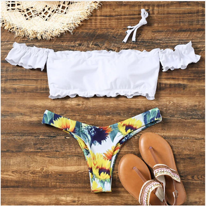 2019 Swimwear Women Bandeau Off Shoulder White Bikini Set Push Up Print Summer Beachwear Swimsuit Bathing Suit Biquini Feminino
2019 Swimwear Women Bandeau Off Shoulder White Bikini Set Push Up Print Summer Beachwear Swimsuit Bathing Suit Biquini Feminino