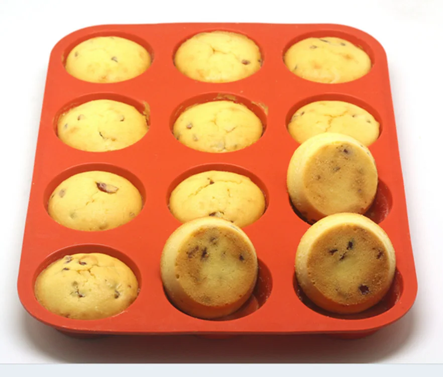 12 Cups Silicone Muffin & Cupcake Baking Pan / Non - Stick & Dishwasher Microwave Safe
12 Cups Silicone Muffin & Cupcake Baking Pan / Non - Stick & Dishwasher Microwave Safe