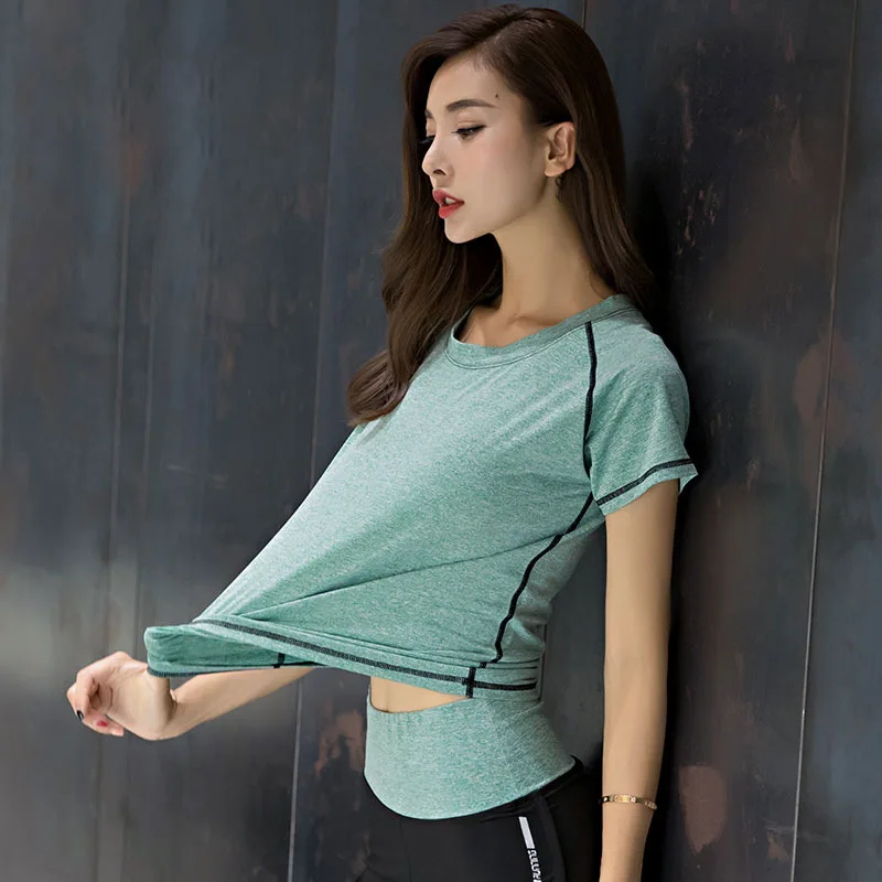Yoga Suit Gym Quick-dry Short Sleeve Loose T-shirt Professional Fitness Running Sports Oversize Blouse Cationic Female Tees
Yoga Suit Gym Quick-dry Short Sleeve Loose T-shirt Professional Fitness Running Sports Oversize Blouse Cationic Female Tees