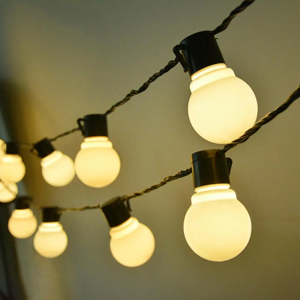 LED Globe Bulb String Lights 10/20 Bulbs Ball Wedding Party Festoon Light Indoor/Outdoor Hanging Patio String Lighting EU Power
LED Globe Bulb String Lights 10/20 Bulbs Ball Wedding Party Festoon Light Indoor/Outdoor Hanging Patio String Lighting EU Power