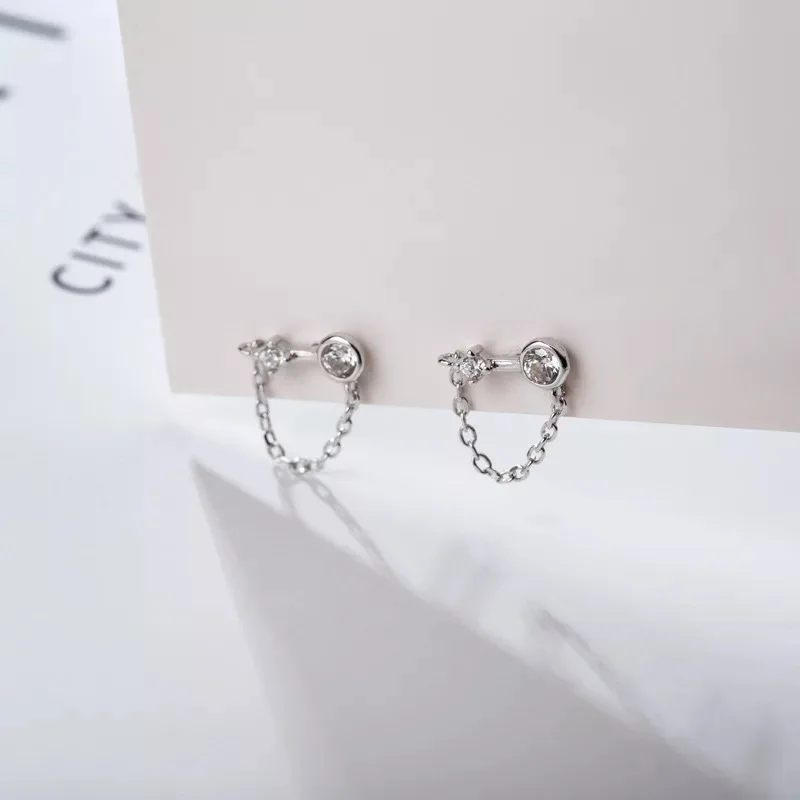 S925 sterling silver earring fashion zircon key straight stud earring Ear chain trend personality female girl silver ear jewelry
S925 sterling silver earring fashion zircon key straight stud earring Ear chain trend personality female girl silver ear jewelry