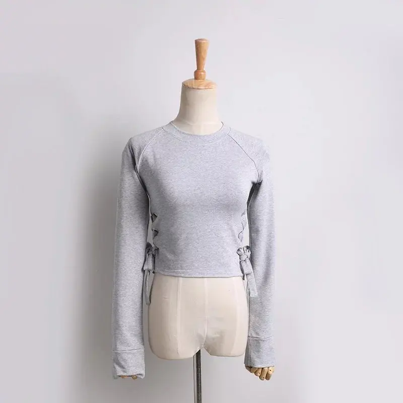 3224623981_618262143