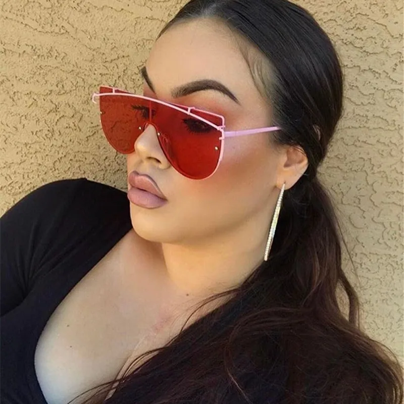 Phoemix Oversized One Pieces Cat Eye Sunglasses For Women Gold Clear Shades Female Sun Glasses Red Cateye Aviation Oculos 2018
Phoemix Oversized One Pieces Cat Eye Sunglasses For Women Gold Clear Shades Female Sun Glasses Red Cateye Aviation Oculos 2018