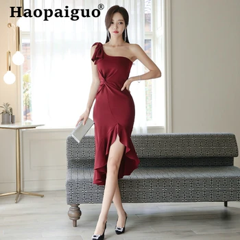 2019 Autumn Winter Evening Party Dress Women One-shoulder High Split Sexy Club Dress for Ladies Solid Asymmetrical Bodycon Dress
2019 Autumn Winter Evening Party Dress Women One-shoulder High Split Sexy Club Dress for Ladies Solid Asymmetrical Bodycon Dress