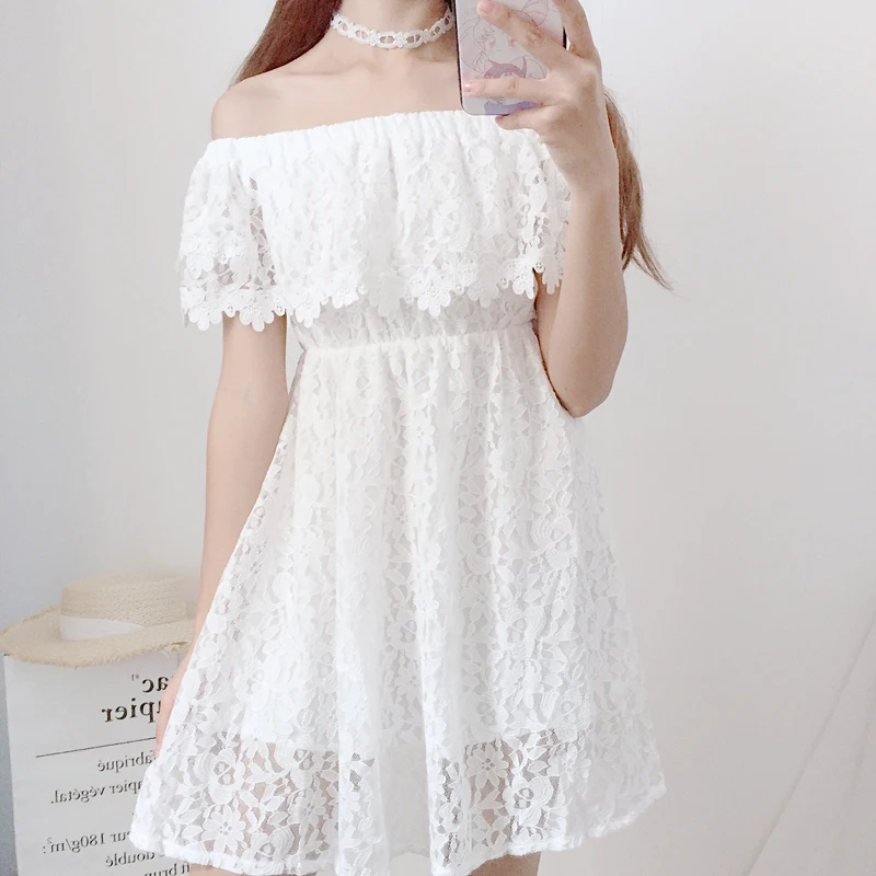 Spring and summer new women students Slash neck strapless dress long lace stitching fashion temperament sweet Lolita Dress 
Spring and summer new women students Slash neck strapless dress long lace stitching fashion temperament sweet Lolita Dress