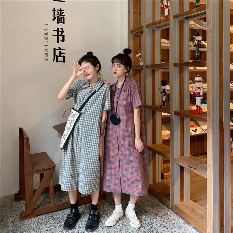 Single breasted plaid dress preppy style short sleeve dress free drop shipping
Single breasted plaid dress preppy style short sleeve dress free drop shipping