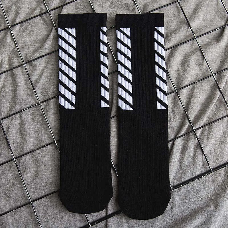 Trendy Harajuku Men Socks Hipster Cross Pattern Off Online Pop Streetwear Pride mark Socks off white Yellow Unisex tmall 4 color
Trendy Harajuku Men Socks Hipster Cross Pattern Off Online Pop Streetwear Pride mark Socks off white Yellow Unisex tmall 4 color