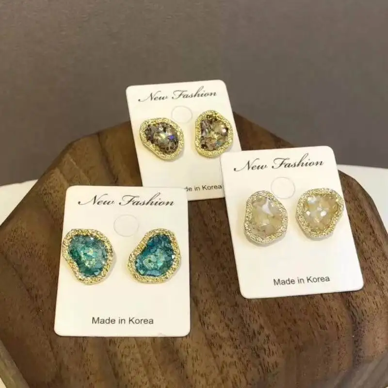 MENGJIQIAO 2018 New Vintage Geometric Irregular Stone Small Stud Earrings For Women Simple Delicate Boucle D'oreille Cute Gifts
MENGJIQIAO 2018 New Vintage Geometric Irregular Stone Small Stud Earrings For Women Simple Delicate Boucle D'oreille Cute Gifts