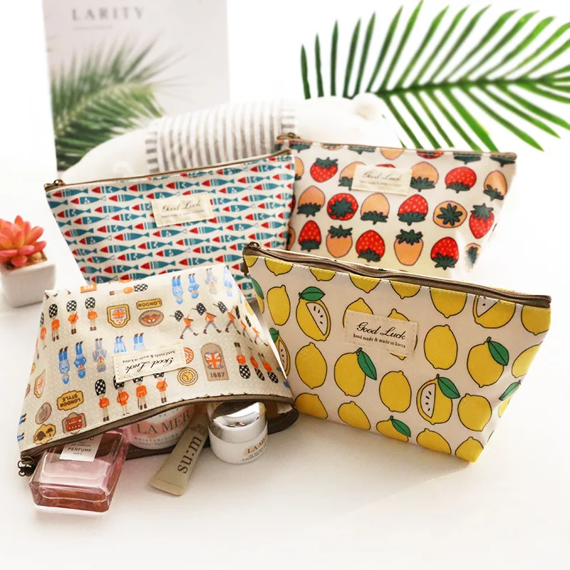 Casual Zipper Travel Cosmetic Bag Women Cute Lemon Pattern Large Makeup Hand Bags Fashion Female Wash Beauty Storage Pouch
Casual Zipper Travel Cosmetic Bag Women Cute Lemon Pattern Large Makeup Hand Bags Fashion Female Wash Beauty Storage Pouch