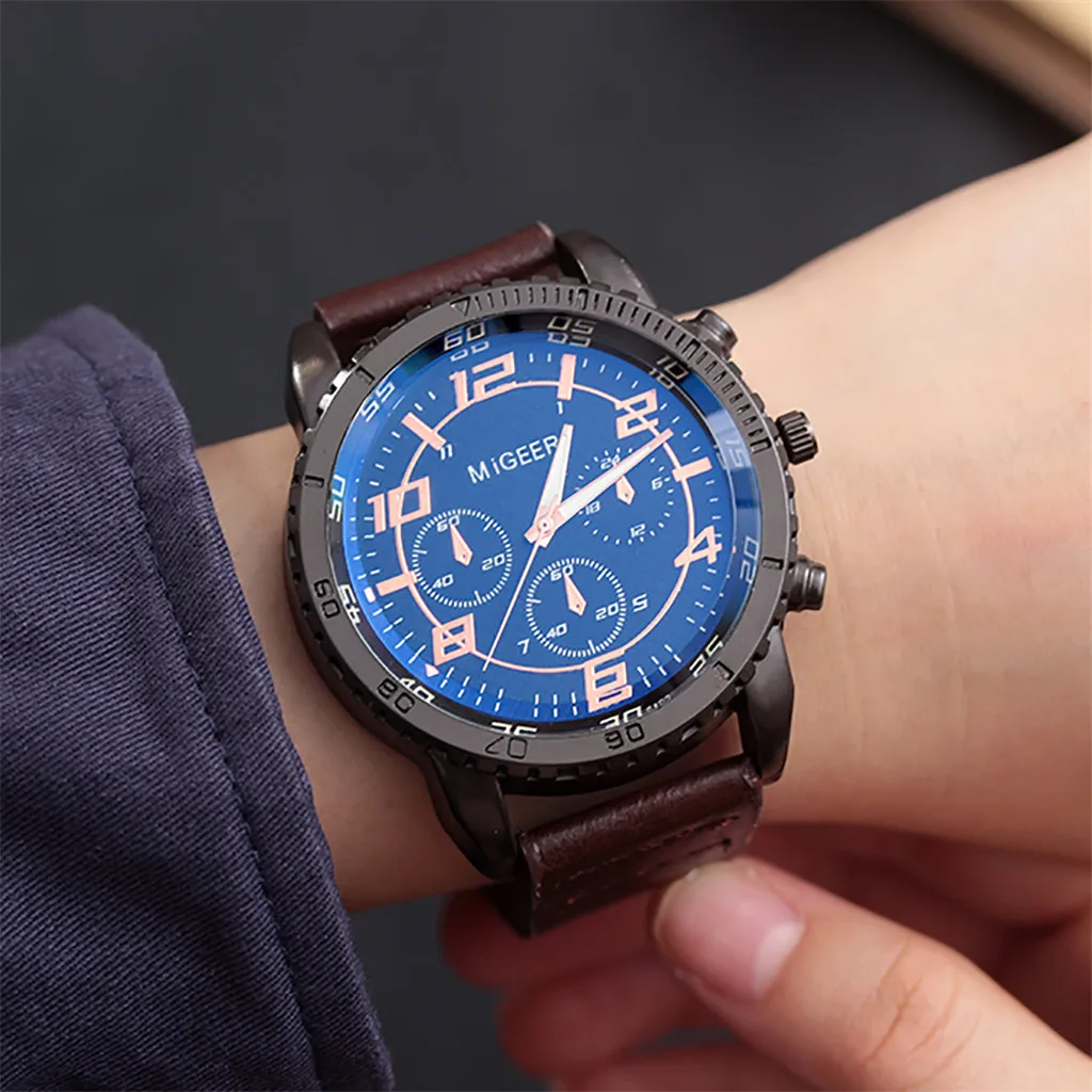 2019 New High-End Men Sport Watch Military Leather Strap Stainless Steel Quartz Analog Three Eyes Watch Montre homme Wd3
2019 New High-End Men Sport Watch Military Leather Strap Stainless Steel Quartz Analog Three Eyes Watch Montre homme Wd3