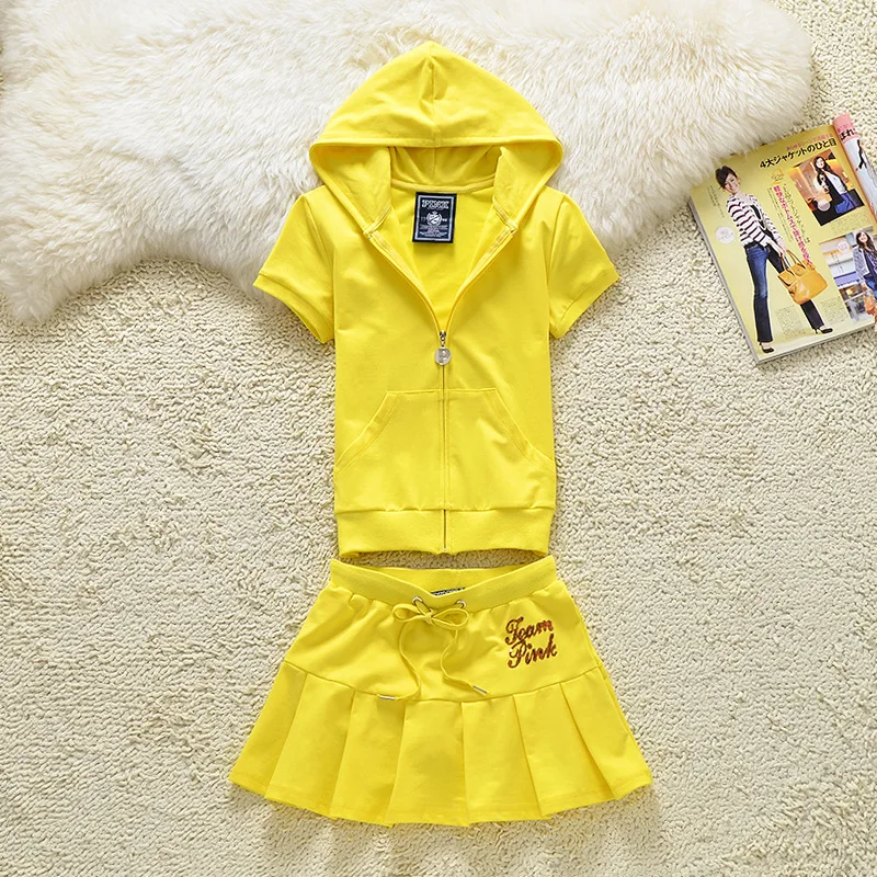 Summer Hooded Tops and Mini Skirt Set Letter Patterned Tracksuit Casual Sweat Suits for Girls S-XXL
Summer Hooded Tops and Mini Skirt Set Letter Patterned Tracksuit Casual Sweat Suits for Girls S-XXL