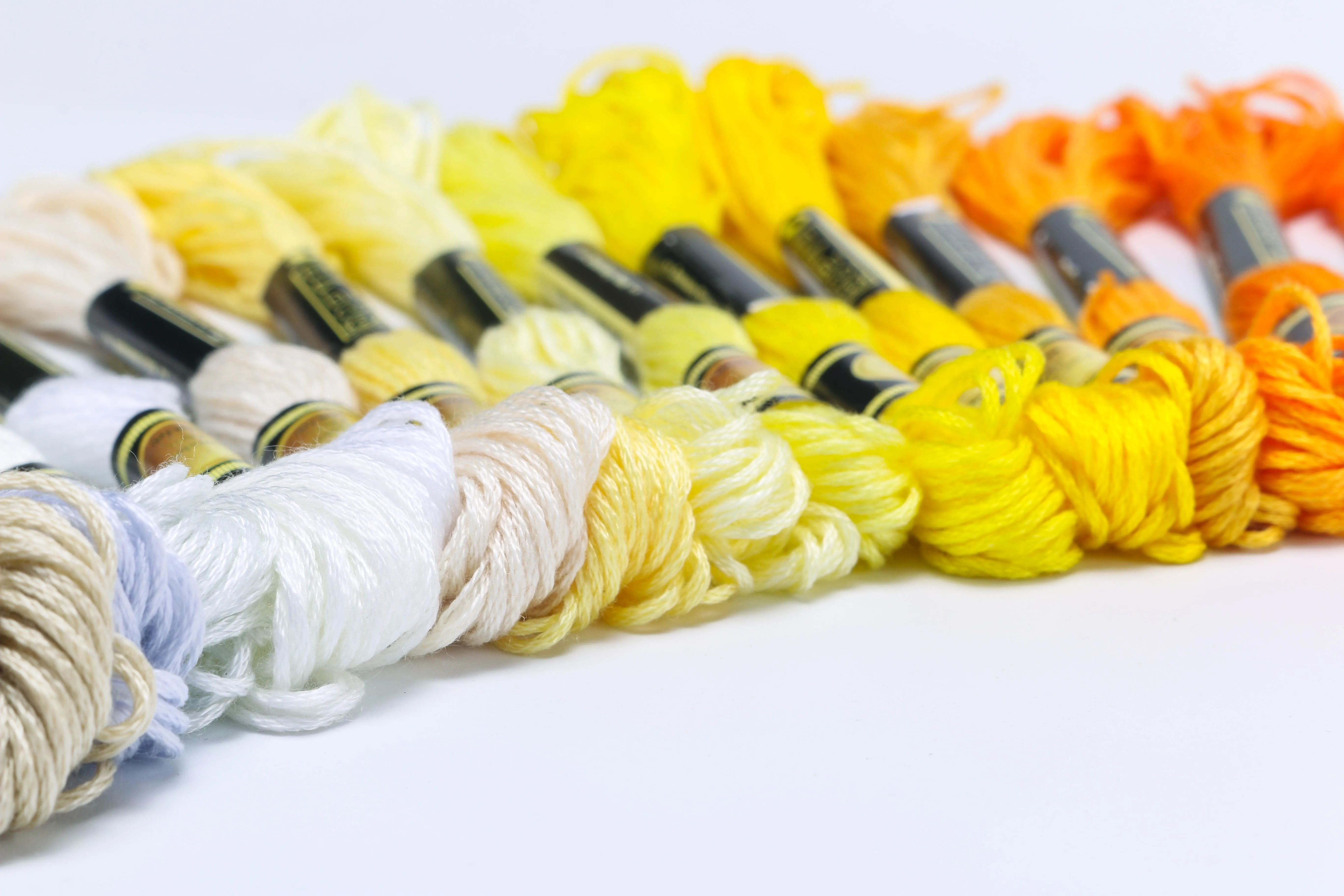 Cross Stitch threads The two label cxc Style 10PCS Cross Stitch Cotton Embroidery Thread Floss Sewing Skeins Craft Colors 5-8
Cross Stitch threads The two label cxc Style 10PCS Cross Stitch Cotton Embroidery Thread Floss Sewing Skeins Craft Colors 5-8