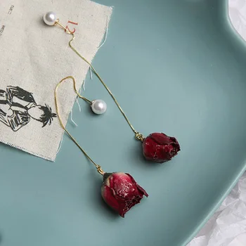 1pc 2020 New Vintage S925 Silver Long Chain Pearl Dried Rose Flower Dangle Earrings For Women Girl's Sweet Long Drop Earring
1pc 2020 New Vintage S925 Silver Long Chain Pearl Dried Rose Flower Dangle Earrings For Women Girl's Sweet Long Drop Earring