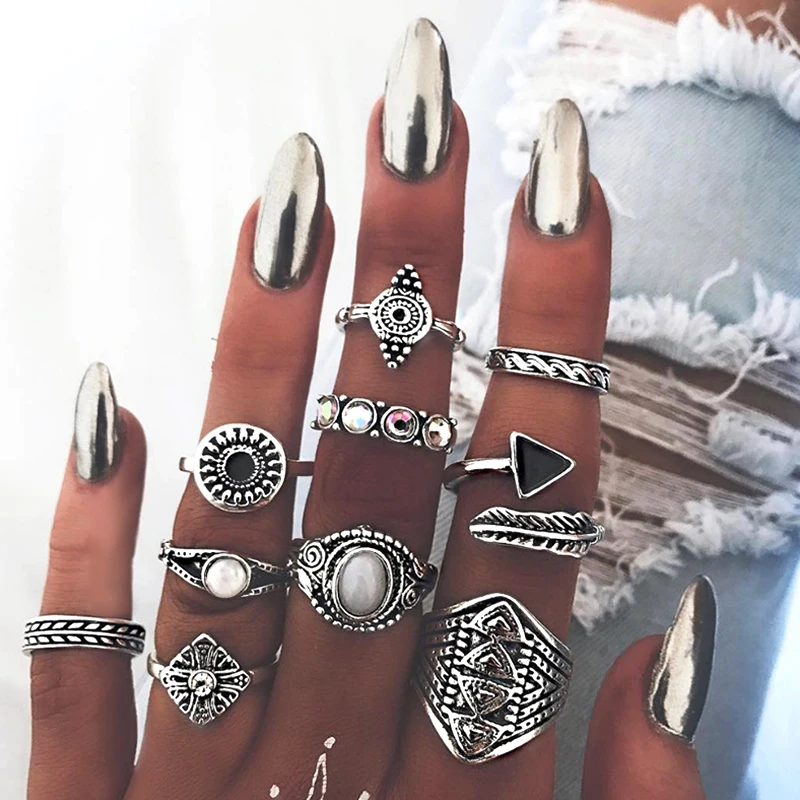 10 Pcs/set Fashion Vintage Leaves Triangular Opal Midi Hollow Gem Rings Set Women Charm Joint Ring Valentines Day Gift
10 Pcs/set Fashion Vintage Leaves Triangular Opal Midi Hollow Gem Rings Set Women Charm Joint Ring Valentines Day Gift