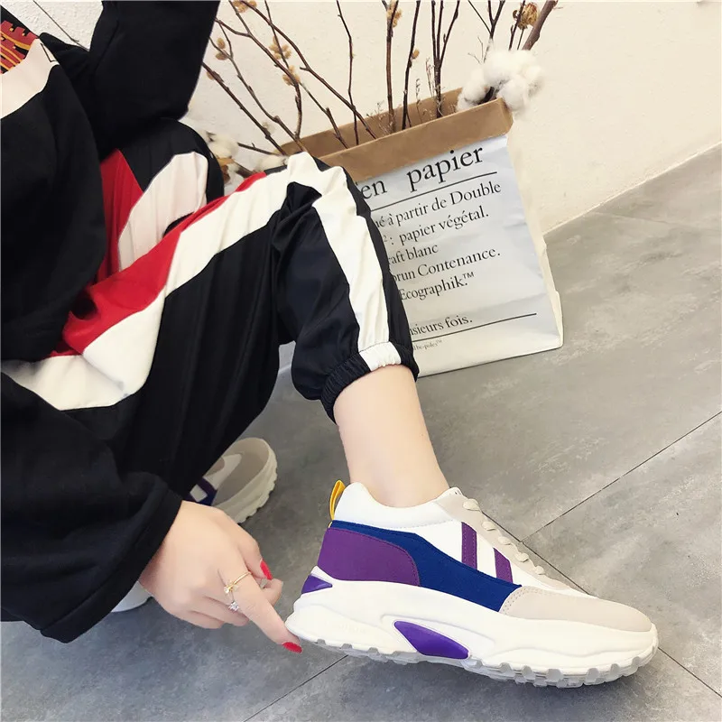 QWEDF New Fashion Women Casual Shoes Lace-Up Flats Platform Warm Plush Comfortable Fashion Women Sneakers Shoes Hot sale MJ-91
QWEDF New Fashion Women Casual Shoes Lace-Up Flats Platform Warm Plush Comfortable Fashion Women Sneakers Shoes Hot sale MJ-91