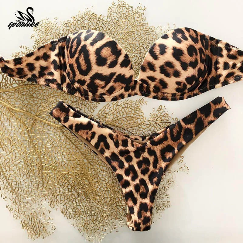 Hot Sale Bandeau Snake Print Bikini Mujer 2018 New Sexy Swimwear Women Swimsuit Brazilian Bikini Set Thong Biquini
Hot Sale Bandeau Snake Print Bikini Mujer 2018 New Sexy Swimwear Women Swimsuit Brazilian Bikini Set Thong Biquini