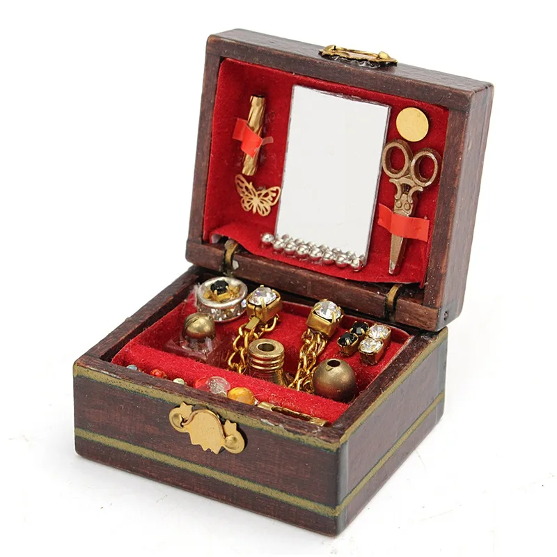 Miniatures Dressing Case Jewelry Box For 1:12 Dollhouse Doll Perfume Mirror OD002C
Miniatures Dressing Case Jewelry Box For 1:12 Dollhouse Doll Perfume Mirror OD002C