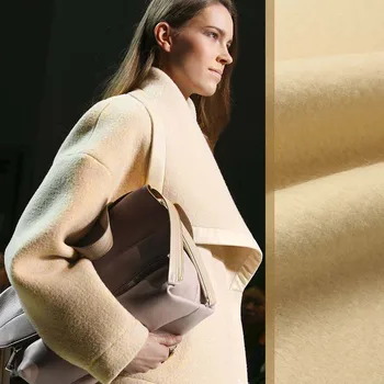 Beige full Australian thick wool high quality wool woolen cloth fabric 1000grams per metre
Beige full Australian thick wool high quality wool woolen cloth fabric 1000grams per metre
