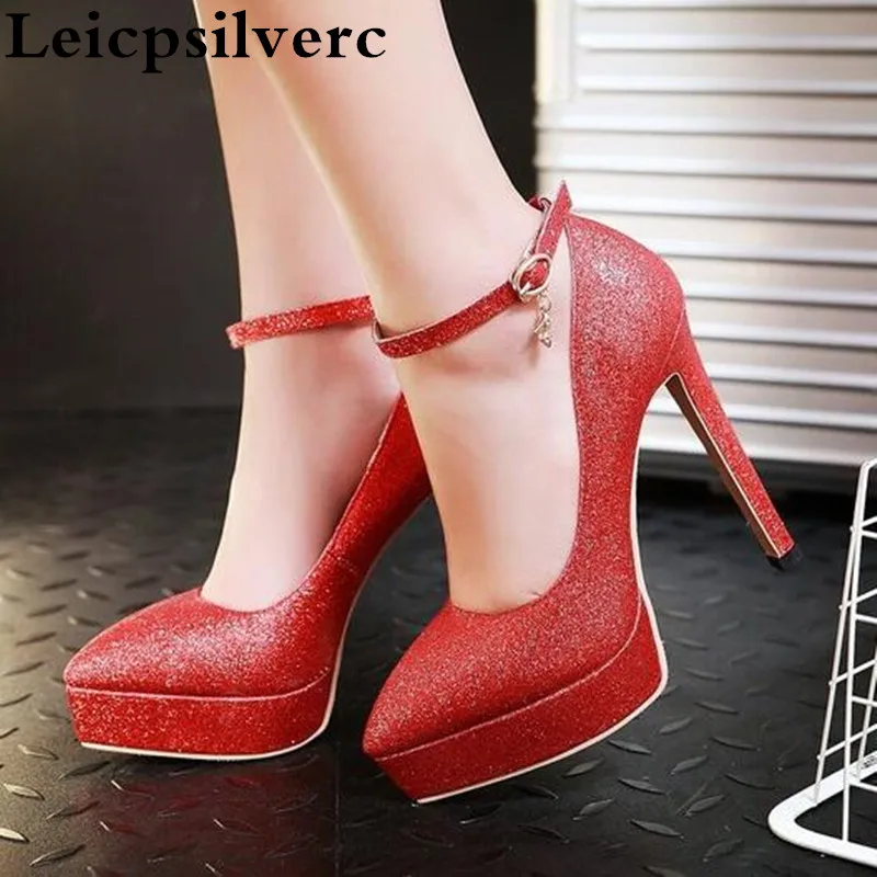 Spring new Korean version of golden wedding dress female silver thin and sharp pointed bandage sequins high heeled women's shoes
Spring new Korean version of golden wedding dress female silver thin and sharp pointed bandage sequins high heeled women's shoes