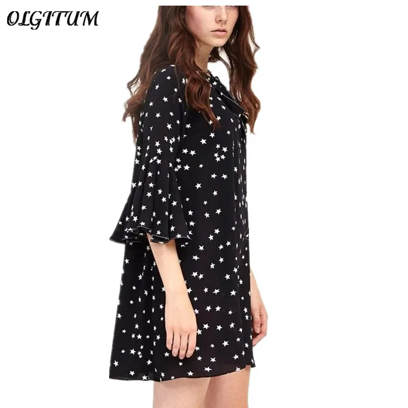 2019 Spring Autumn New Style Sweet Bow Tie Women Dress Star Printing Retro Small Collar Horn Sleeve Sleeves slim Women Dress
2019 Spring Autumn New Style Sweet Bow Tie Women Dress Star Printing Retro Small Collar Horn Sleeve Sleeves slim Women Dress