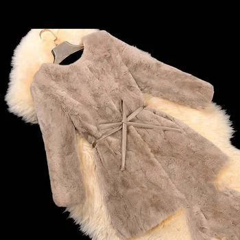 High Quality Natural Rex Rabbit Fur Jackets Women O neck Thick Warm Winter Real Fur Coats Outerwear 2018 Autumn New Arrival
High Quality Natural Rex Rabbit Fur Jackets Women O neck Thick Warm Winter Real Fur Coats Outerwear 2018 Autumn New Arrival