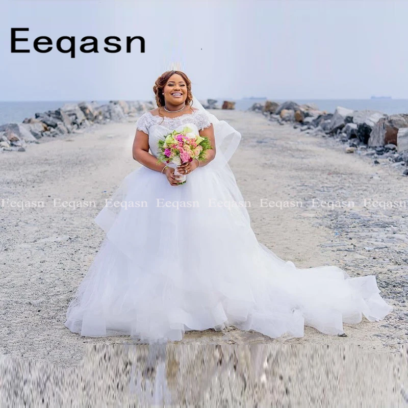 2020 Puffy White Wedding Dresses Floor Length Long Court Train Ruffles TulleBeach Bridal Gowns Plus Size Vestido de Casamento
2020 Puffy White Wedding Dresses Floor Length Long Court Train Ruffles TulleBeach Bridal Gowns Plus Size Vestido de Casamento