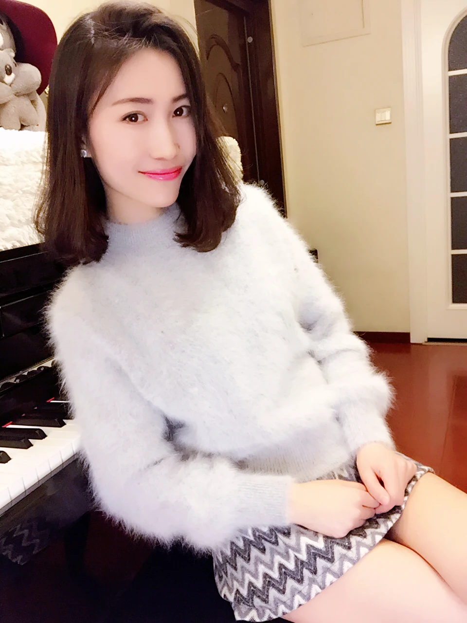 2019 Rich Angola women winter and autumn 100% real mink cashmere sweater female sweater base coat free shipping Z328
2019 Rich Angola women winter and autumn 100% real mink cashmere sweater female sweater base coat free shipping Z328