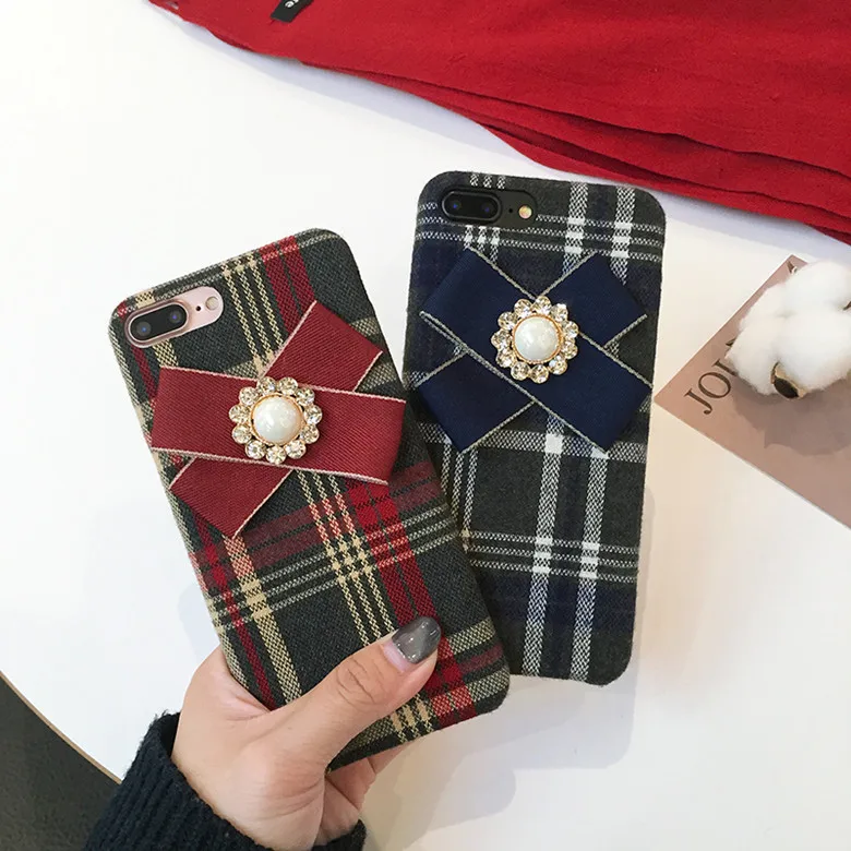 British Vintage Winter Ribbon Tie Microfiber Cloth Soft Back Cover Case For iPhoneXS MAX 6s/8P 7plus Skin Shell Body Protection
British Vintage Winter Ribbon Tie Microfiber Cloth Soft Back Cover Case For iPhoneXS MAX 6s/8P 7plus Skin Shell Body Protection