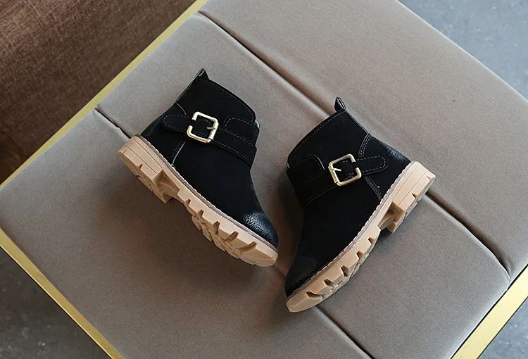 4678300845_871102203